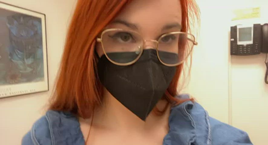 My new gynecologist is a man and I was SO shy and nervous at my checkup. : video clip