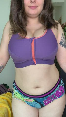 Just did some exercising, time to show you my tits :P : video clip