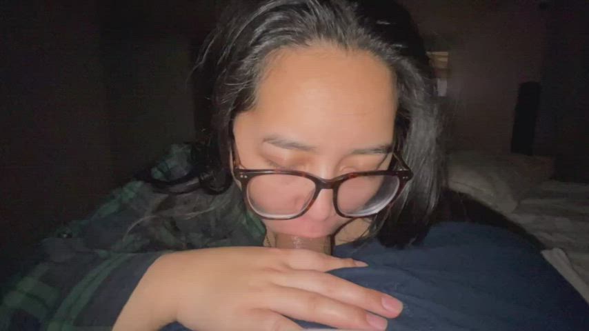 I’m just a little Asian (Hmong) fuckdoll who loves to swallow fat cocks 🥵 : video clip