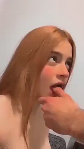 This is exactly how I’d want to be treated if I looked like her : video clip