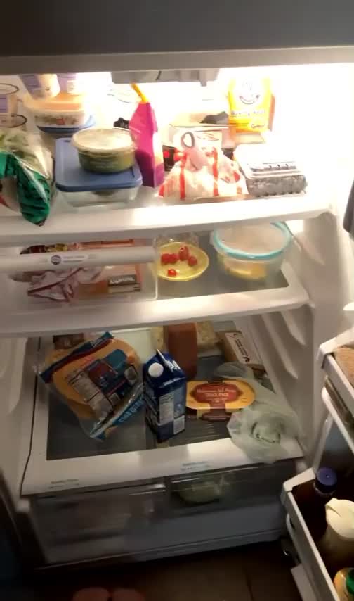 Hungry…? : video clip