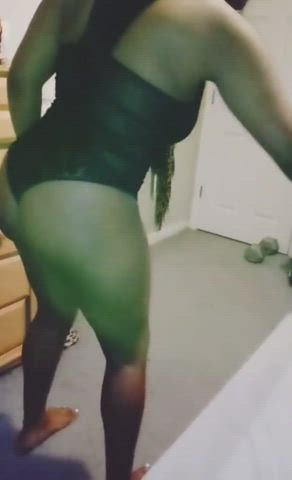 Sexy lingerie time : video clip