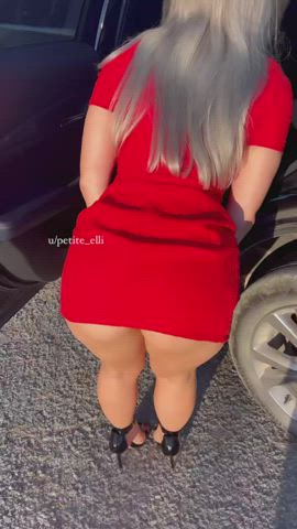 I love shorts skirts way too much : video clip