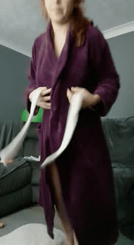 i feel in a playful mood today xx : video clip