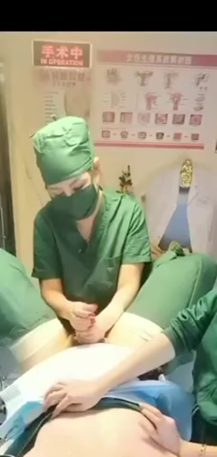 team work to finish him off : video clip