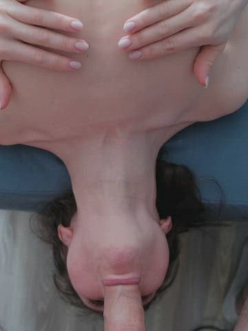 Use my throat, please : video clip