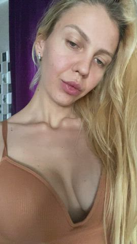I can’t wait to feel your tongue on my clitoris, check my profile to see more 😇 : video clip