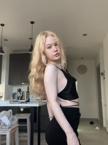 can you take off my night dress sexy blonde hair cutie girl : video clip