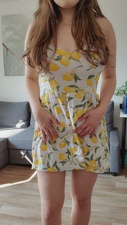 Who needs clothes anyways? : video clip