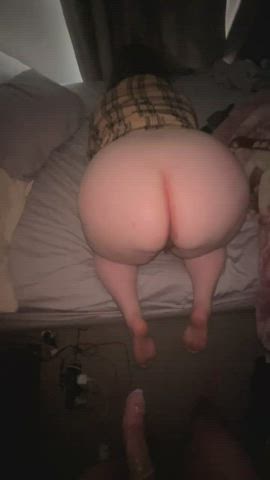 She gets spanked if her ass isn’t jiggling (oc) : video clip