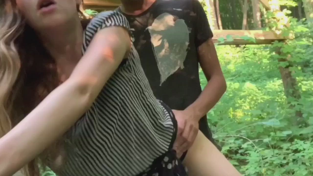 We love the woods this time of year! [GIF] : video clip