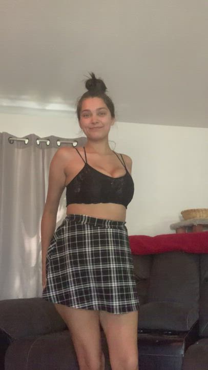 Can I get that dick hard ? : video clip