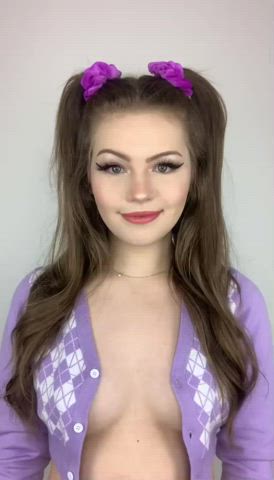 I was always taught to be confident in my body... so here we are :) : video clip