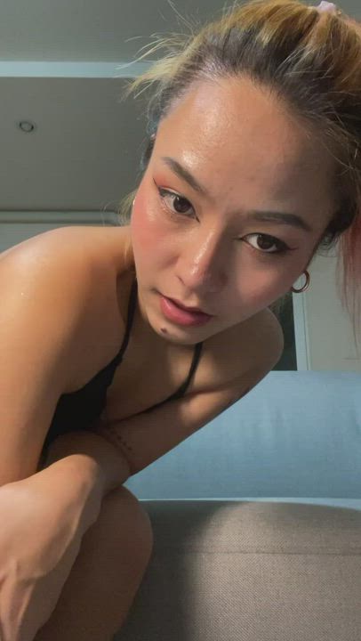 Upvote if you would last longer than 3 minutes with me on top.💦 : video clip
