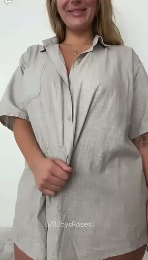 Your POV when I ride you in your shirt 🥰 : video clip