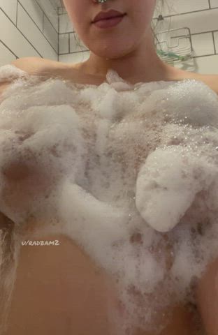 could you come help me get nice and clean? : video clip