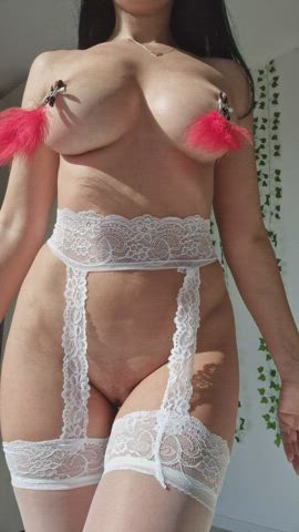 Hope you will like my petite but curvy body : video clip