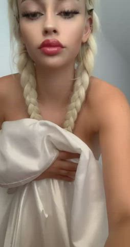 Slide it in : video clip