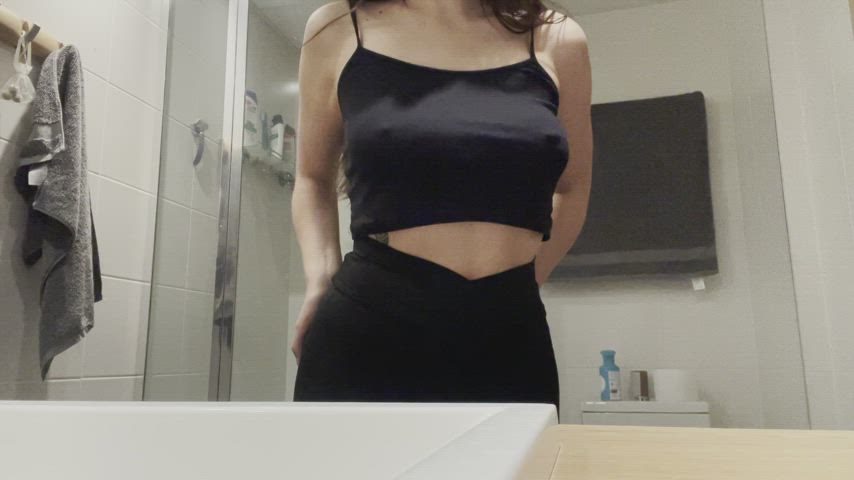 Desperately need my nipples sucked : video clip