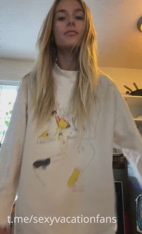 Can you accompany me outside? : video clip