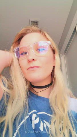 Are nerdy college girls who are 5'1 with natural tits considered fuckbuddy material? oc : video clip