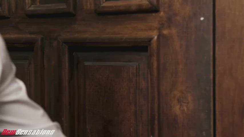 Yumi Sin - Yumi's Teacher Gets Her Tight Flower : video clip