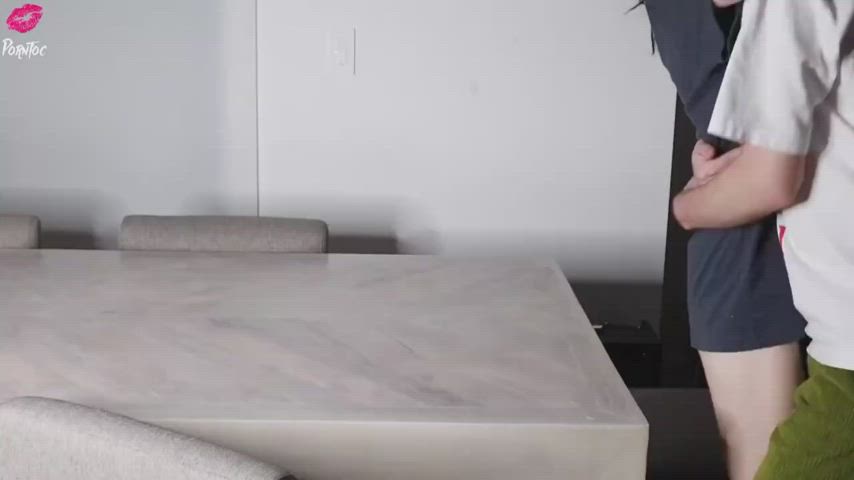 emptying his balls on my chest : video clip