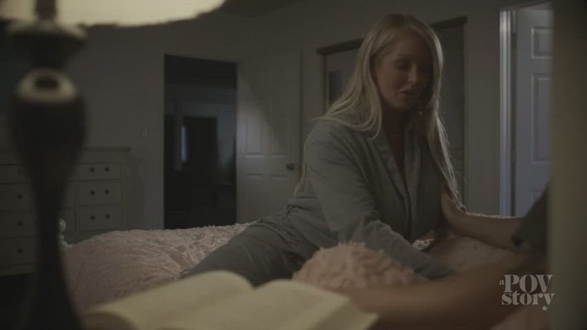 My Chubby Mom Comes Into The Room by pornpawg : video clip