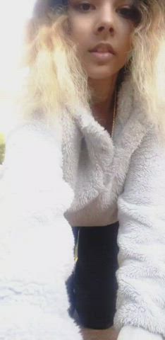 I take the whole top off just for you [GIF] : video clip