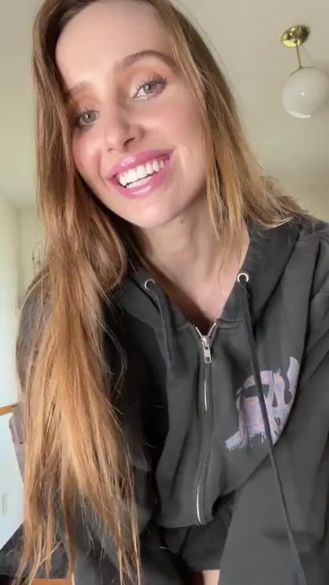 A little kitchen drop :) : video clip