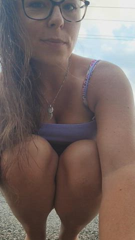 A moment of pussy PDA to ease your day. I hope it cums in hand-y! ✊🍆💦😘 : video clip