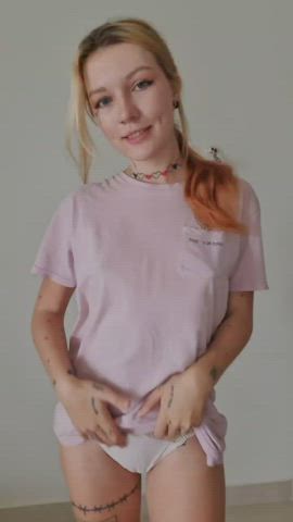 I'm jumping for joy that I have such cute tits : video clip