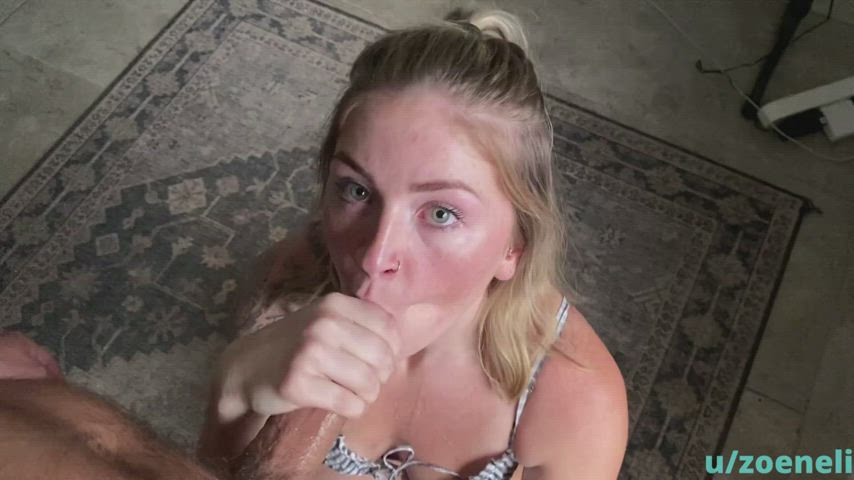 sucking my bf's cock after a long day of work : video clip