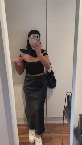 Hope you like busty hijabi girls! : video clip