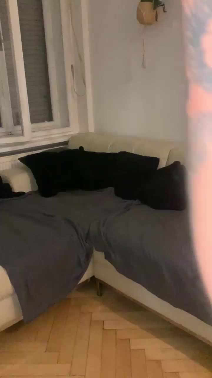 Greedy butthole enters the battlefield 😈 : video clip