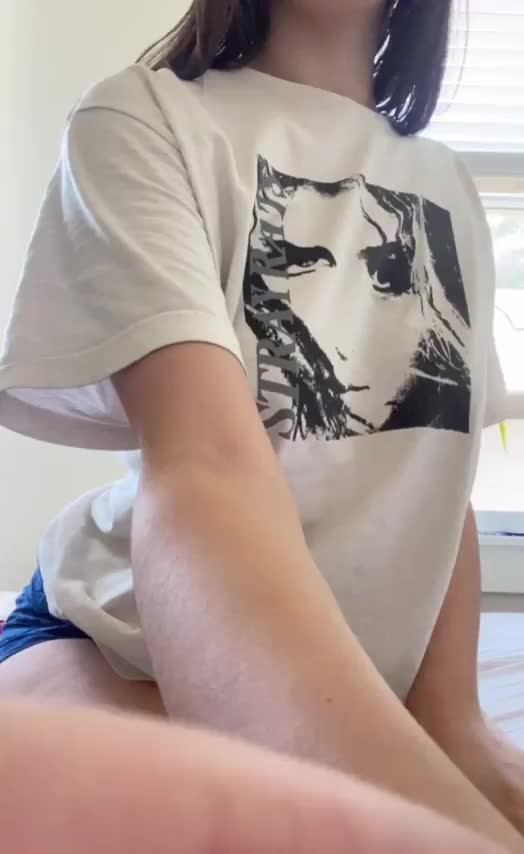 Flashing my neighbors : video clip