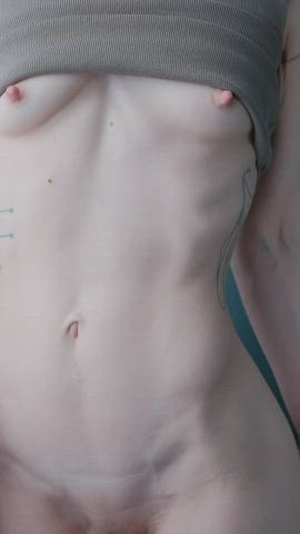 My abs make my tummy sexy : video clip