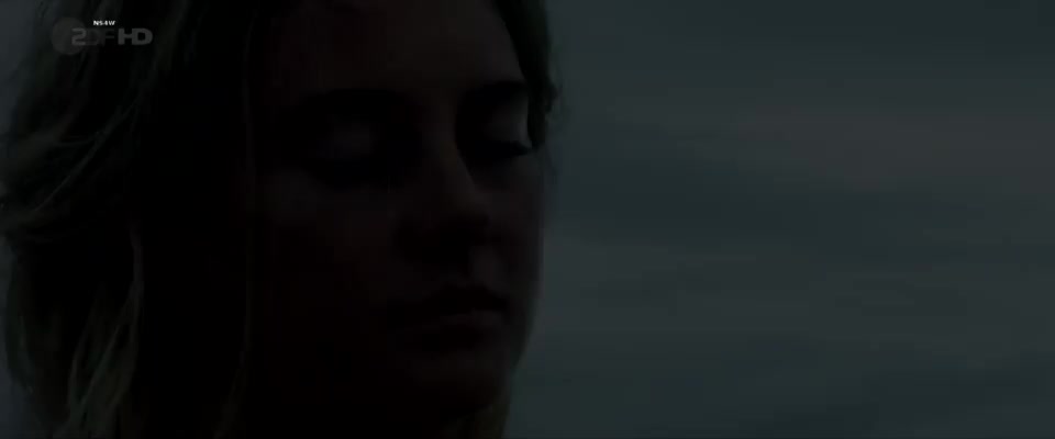shailene woodley - adrift : video clip
