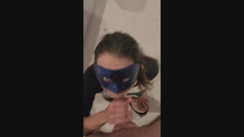 Fuck your cum into my throat please : video clip