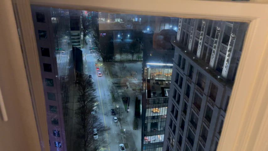 Daddy has the best view in town : video clip