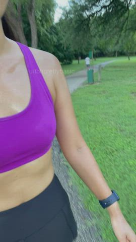 Look back And maybe you’ll see me flashing [gif] : video clip