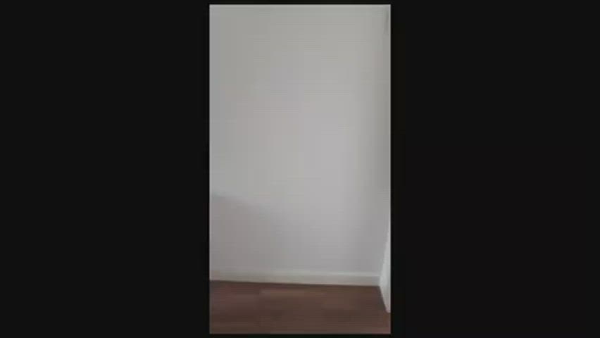 I wear this dress when I need my holes filled : video clip