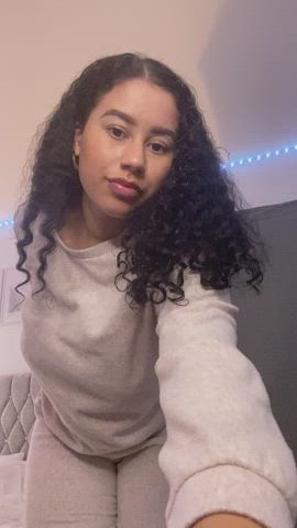 Pajamas on a curlyhead.... is that appreciated? : video clip