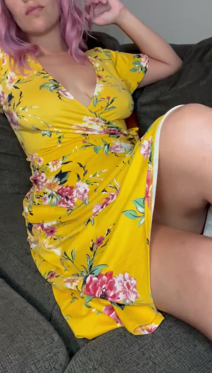 Come show me how hard you can get (36yo milf) : video clip