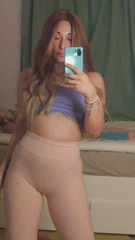 I know you are in love with my cameltoe;) Hit me up, we will work on your excitement... : video clip