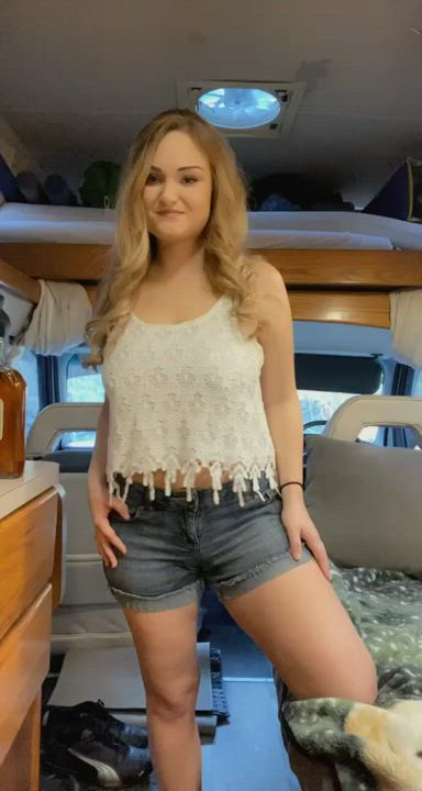 Braless for easy concert flashing : ) : video clip