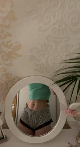 Good outfit for the gym? : video clip