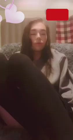 Anybody want to measure my big girl dick with their mouth? 🥺💖 : video clip