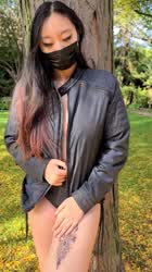 Would you cum on my face or on my tits? : video clip