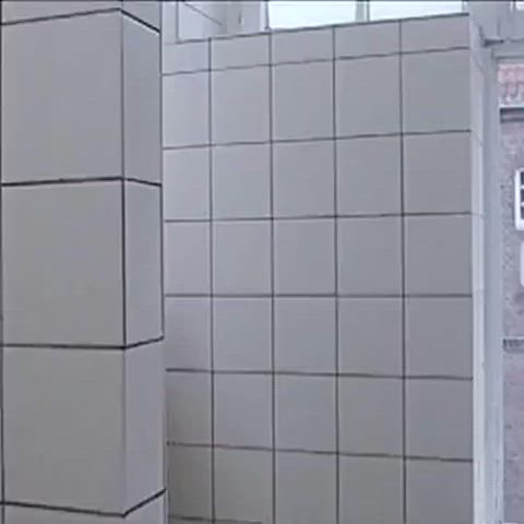 Olga Kurylenko : video clip